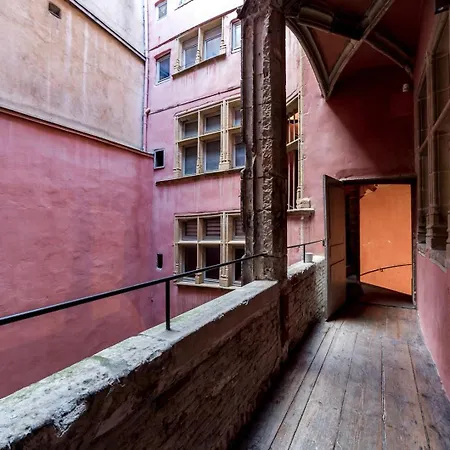 In | Duplex Design Vieux Apartamento