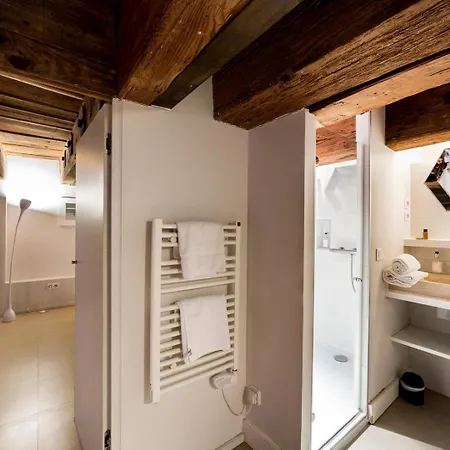 In | Duplex Design Vieux * Lyon